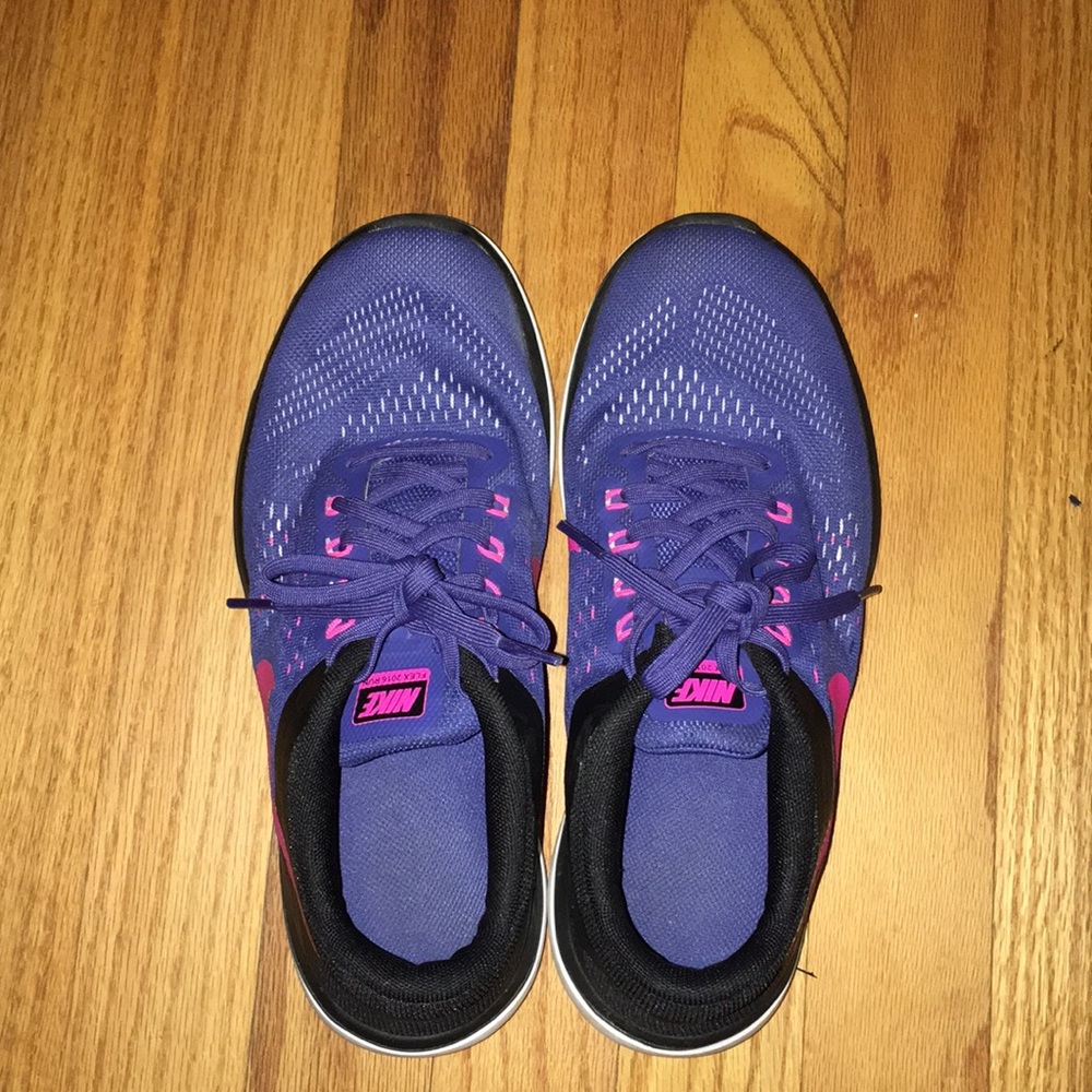 Nike Women’s shoes